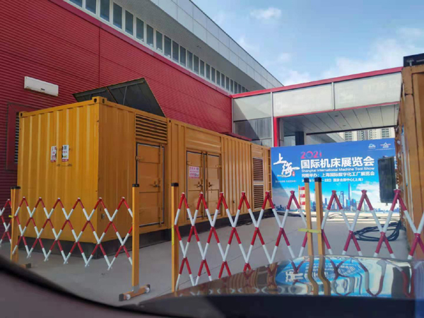 皇姑发电车出租-发电机无电压或电压太低怎么办？
