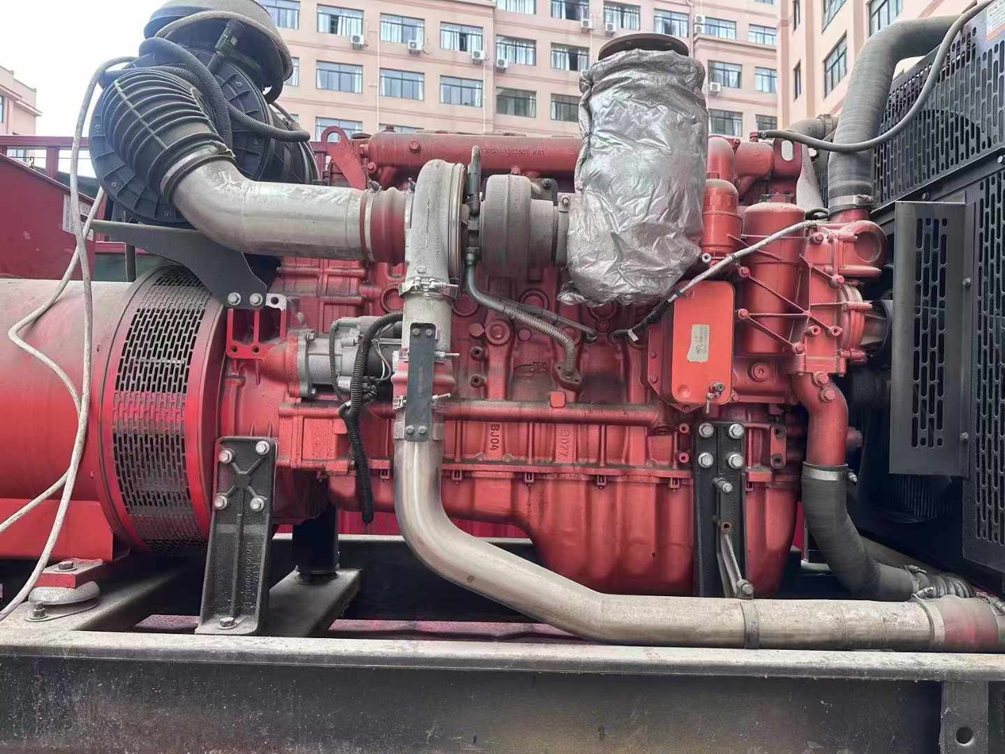 皇姑如何选择适合 600kW 柴油发电机组的过载保护器？